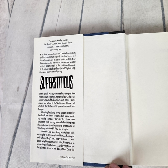 Vintage 1995 R.L. Stine  Hardcover Superstitious First Edition - Picture 5 of 9